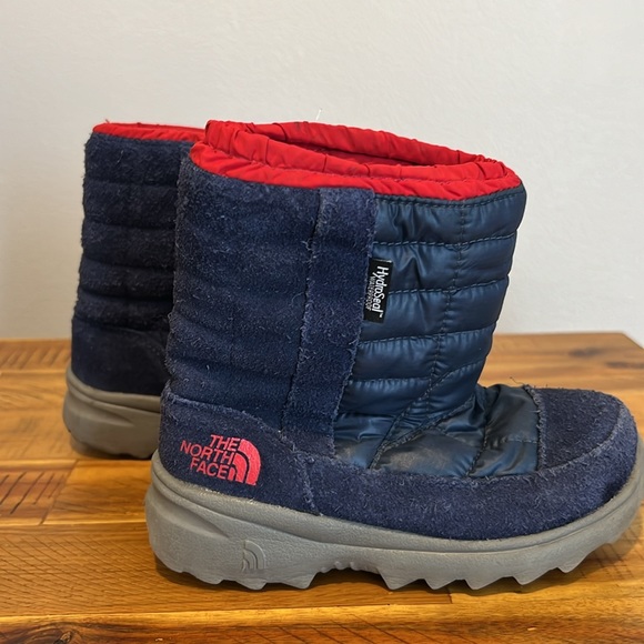 The North Face Boys Winter Camp Blue Boots Waterproof - Picture 4 of 9